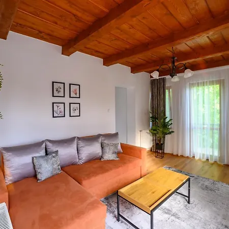 Edelin Apartment *